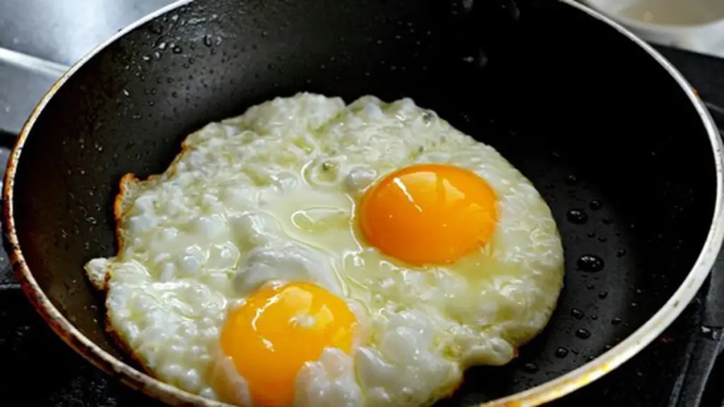 Lidl tiene una sartén por menos de 10 euros, ligera y manejable, ideal para hacer huevos fritos