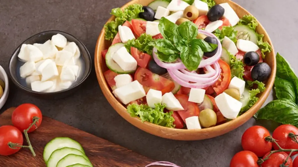 Grecia llega a Lidl el 27 de febrero con un queso en aceite de oliva y hierbas ideal para ensaladas