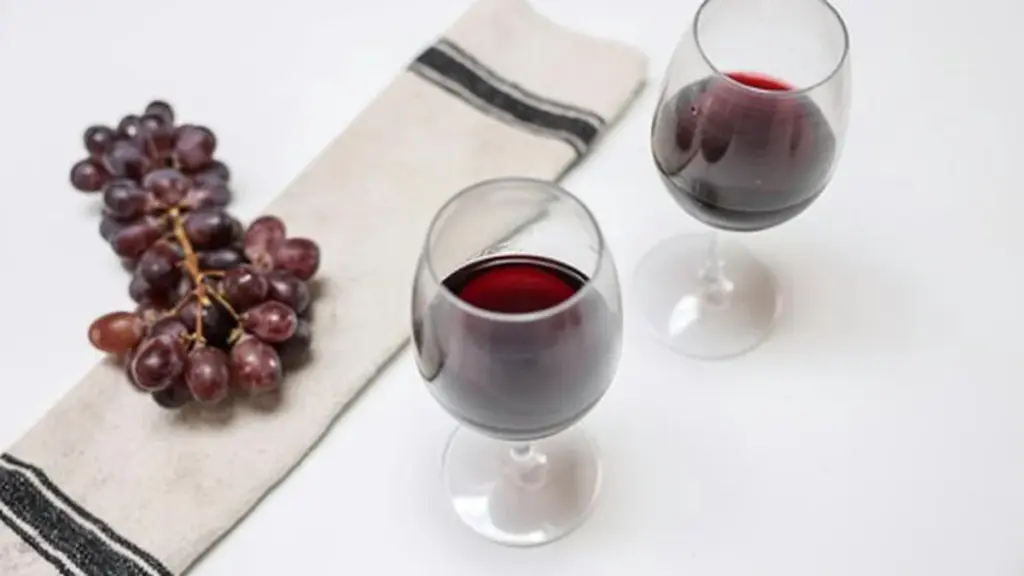 Este tinto Ribera del Duero, con 91 puntos en la Guía Peñín, demuestra que en España hay grandes vinos por menos de 10 euros